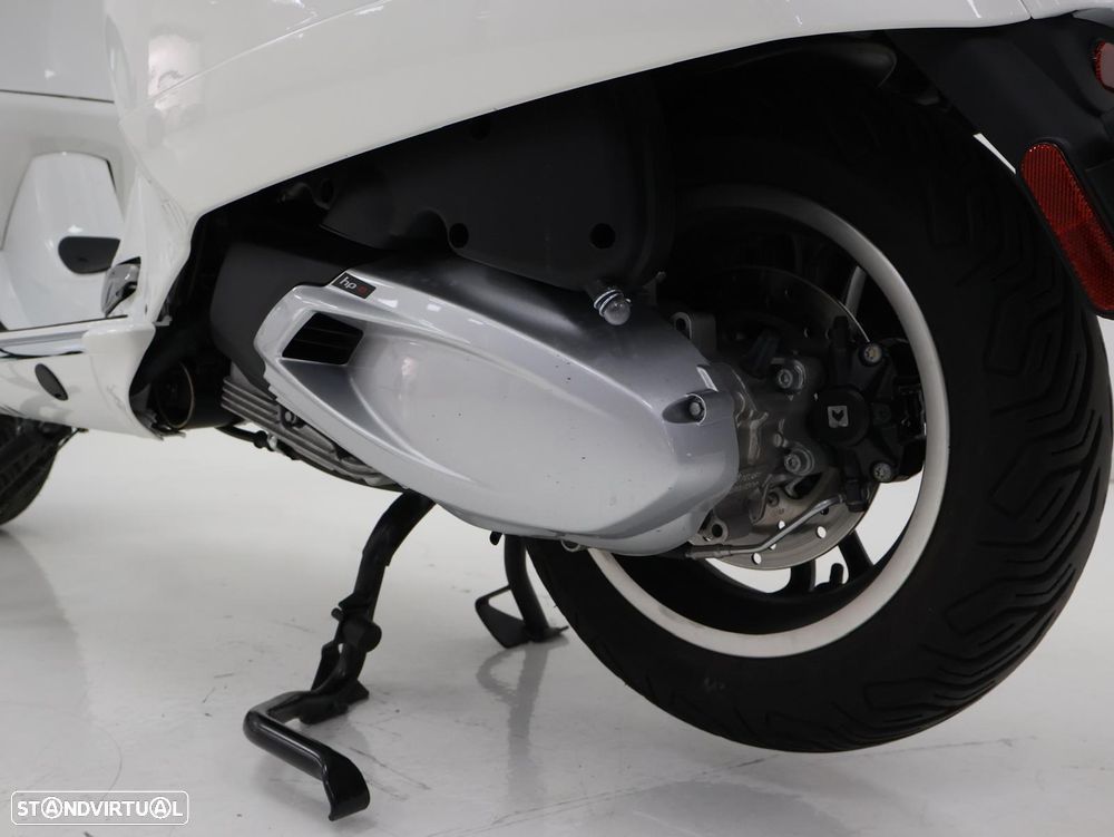 Vespa GTS Super 310 Super - 9