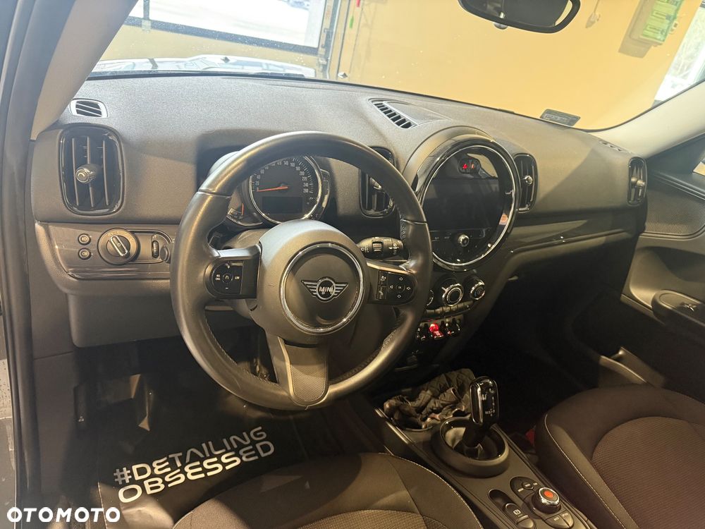MINI Countryman One - 16