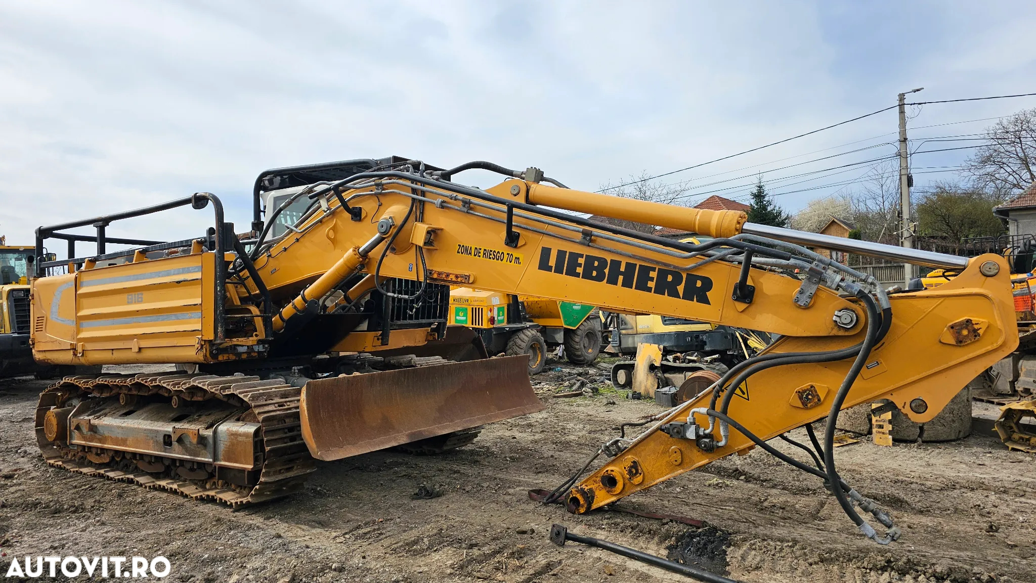 Liebherr R 916 Excavator pe șenile - 2
