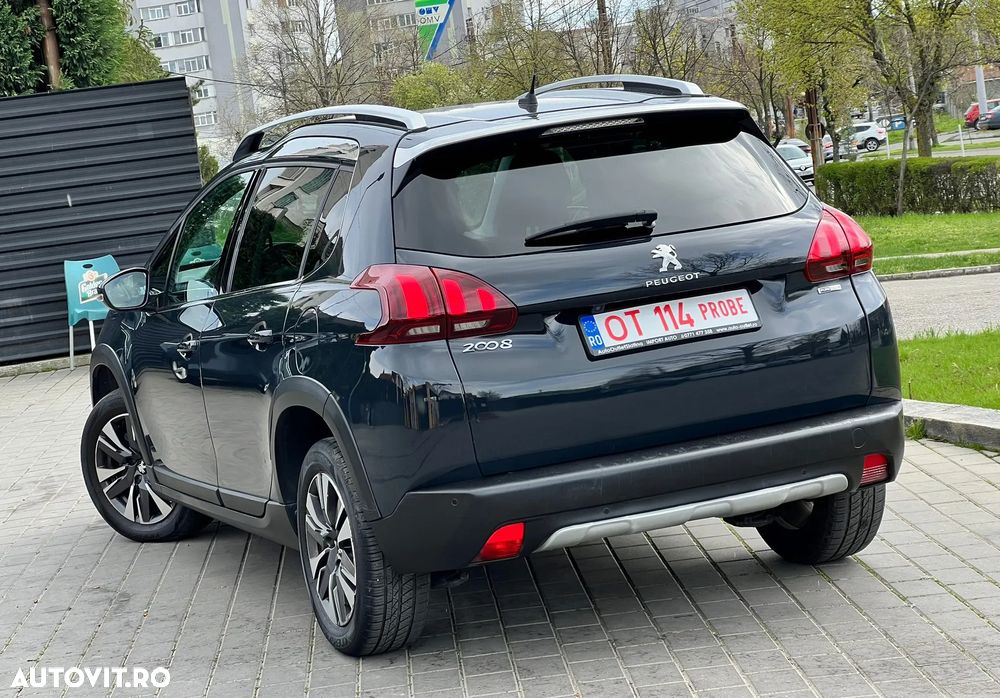 Peugeot 2008 1.2 PureTech Turbo S&S Allure - 2