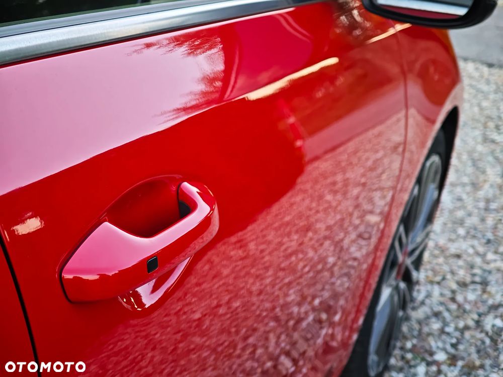 Kia ProCeed 1.6 T-GDI GT DCT - 12