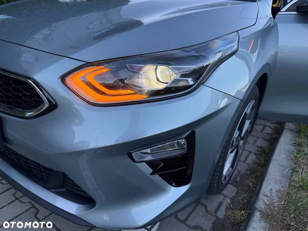 Kia Ceed 1.4 T-GDI L Business Line DCT - 25