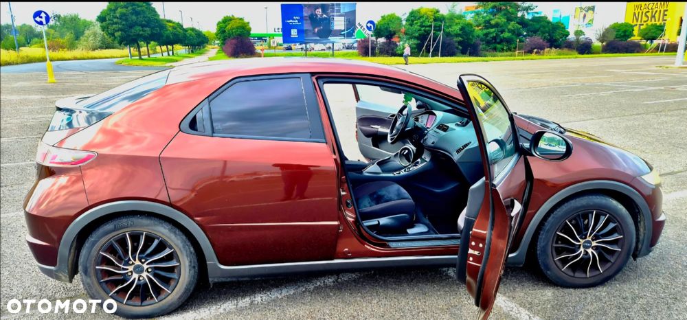 Honda Civic 1.8 Comfort - 1