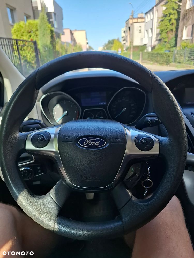 Ford Focus - 17