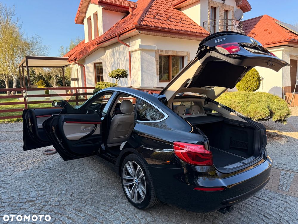 BMW Seria 3 320d Sport Line sport - 16