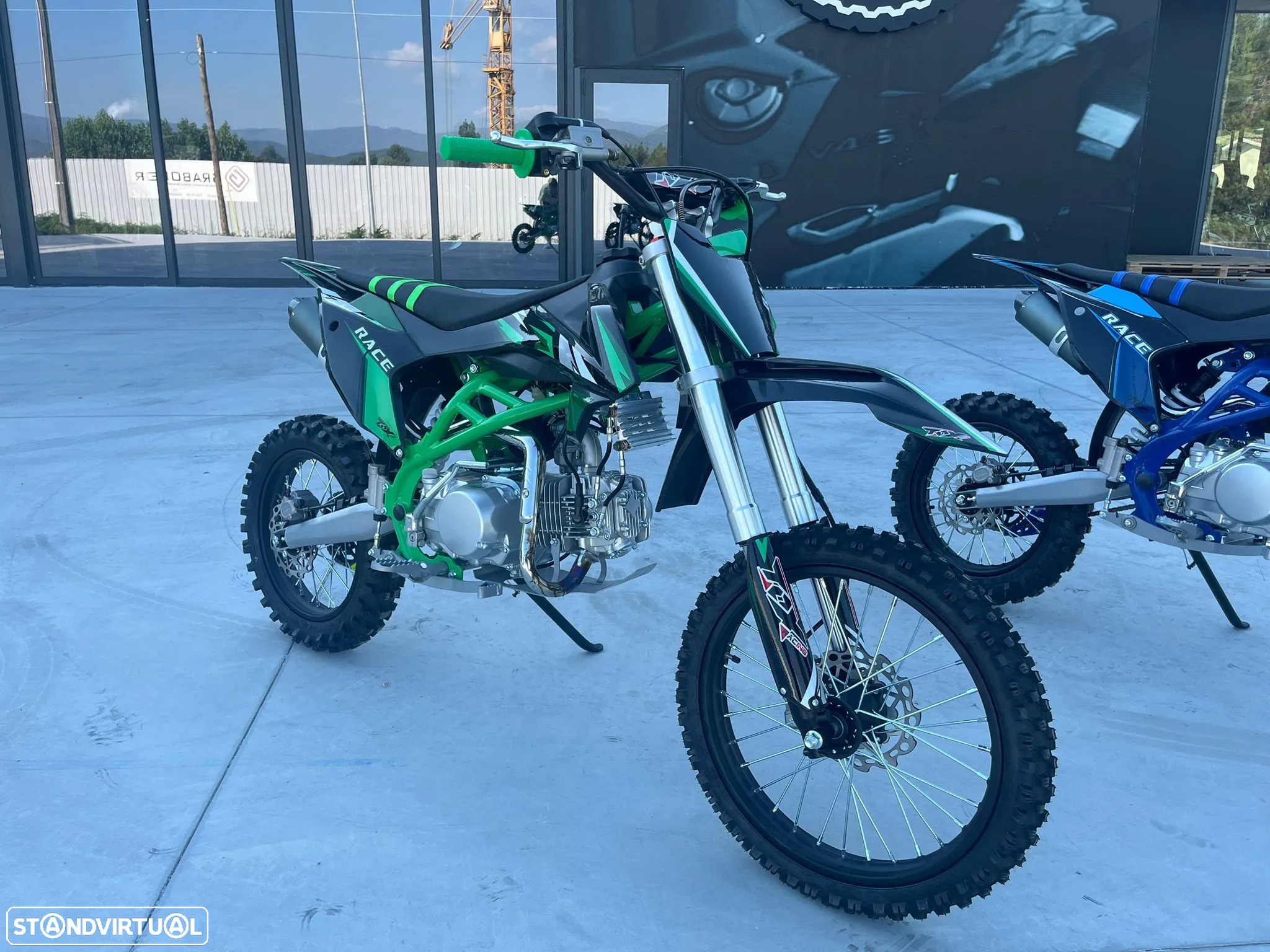 Tox Racing Volcano 140cc 17"/14" - 2