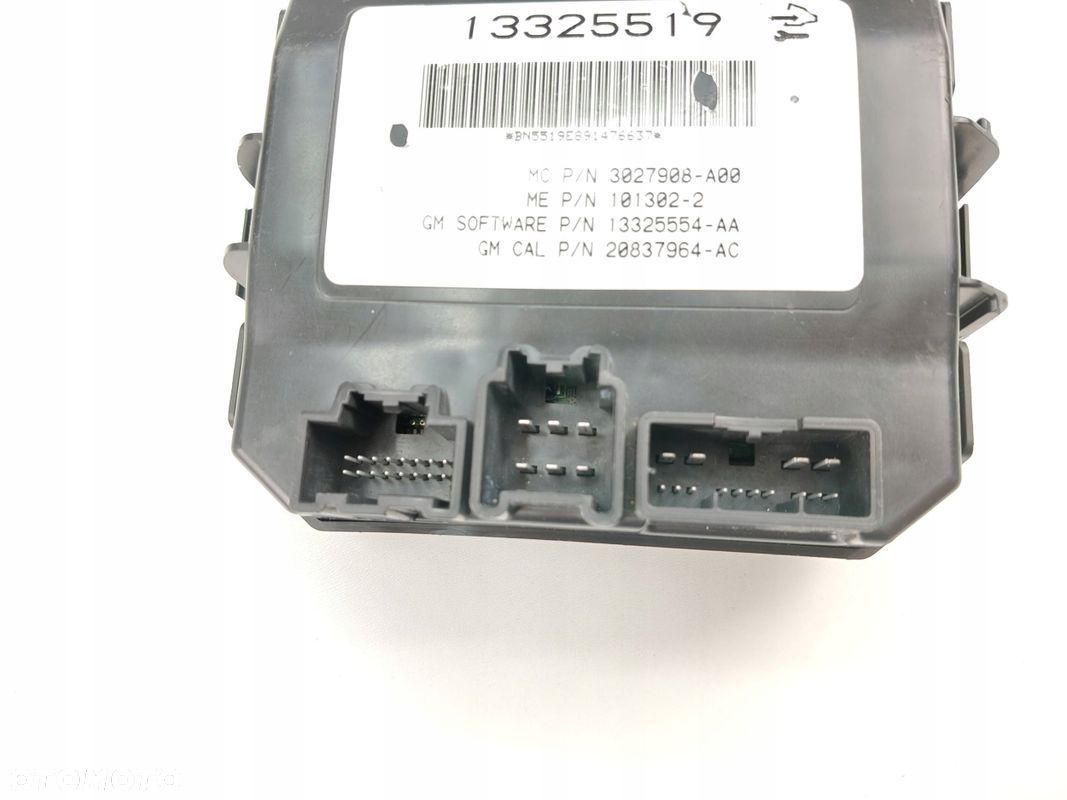 MODUŁ TYLNEJ KLAPY OPEL INSIGNIA A KOMBI 13325519 - 1