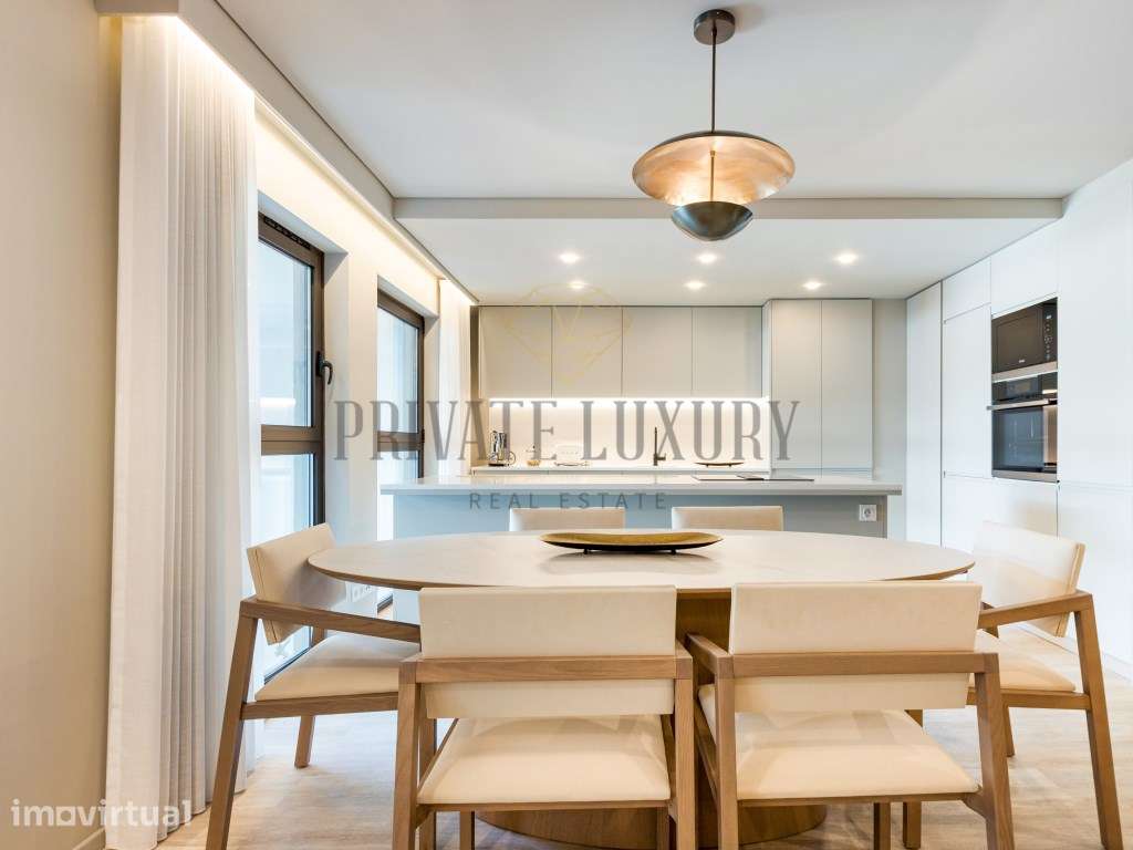 Apartamento de luxo mobilado com 3 quartos e estacionamento perto d... - Grande imagem: 5/26