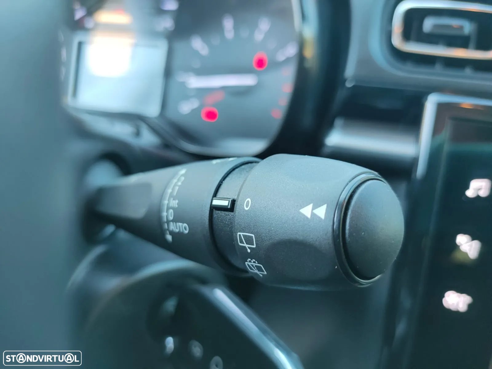 Citroën C3 1.2 PureTech Shine - 17