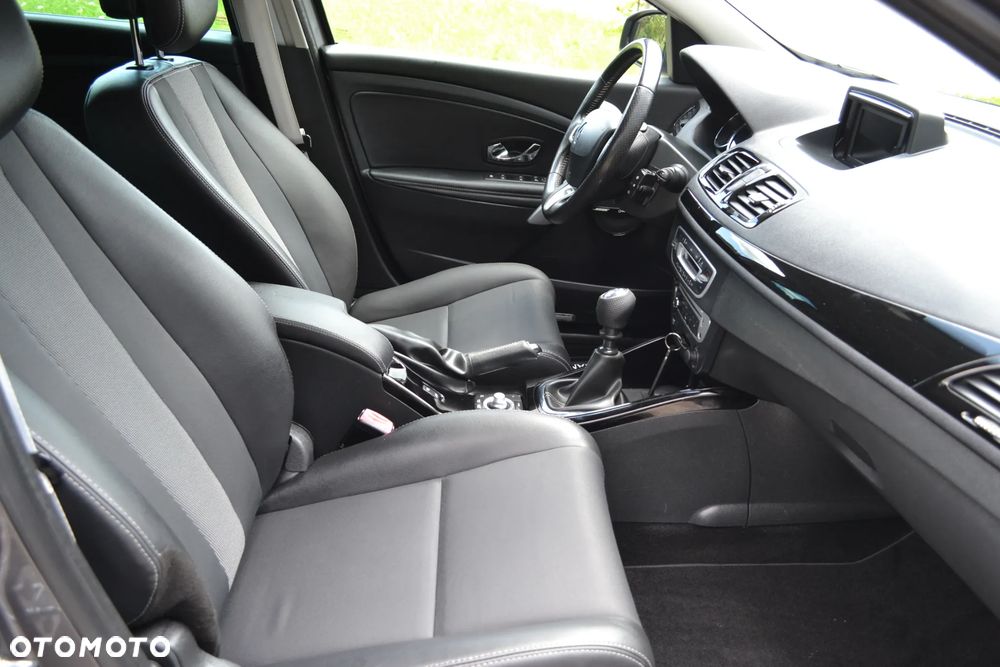Renault Megane 1.6 dCi Energy Bose - 20