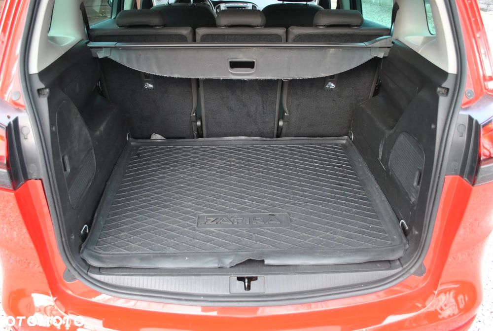 Opel Zafira 1.4 Turbo (ecoFLEX) Start/Stop ON - 16