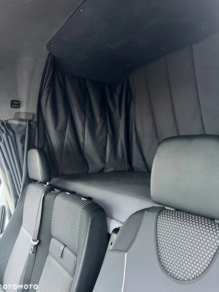 Mercedes-Benz Sprinter - 8