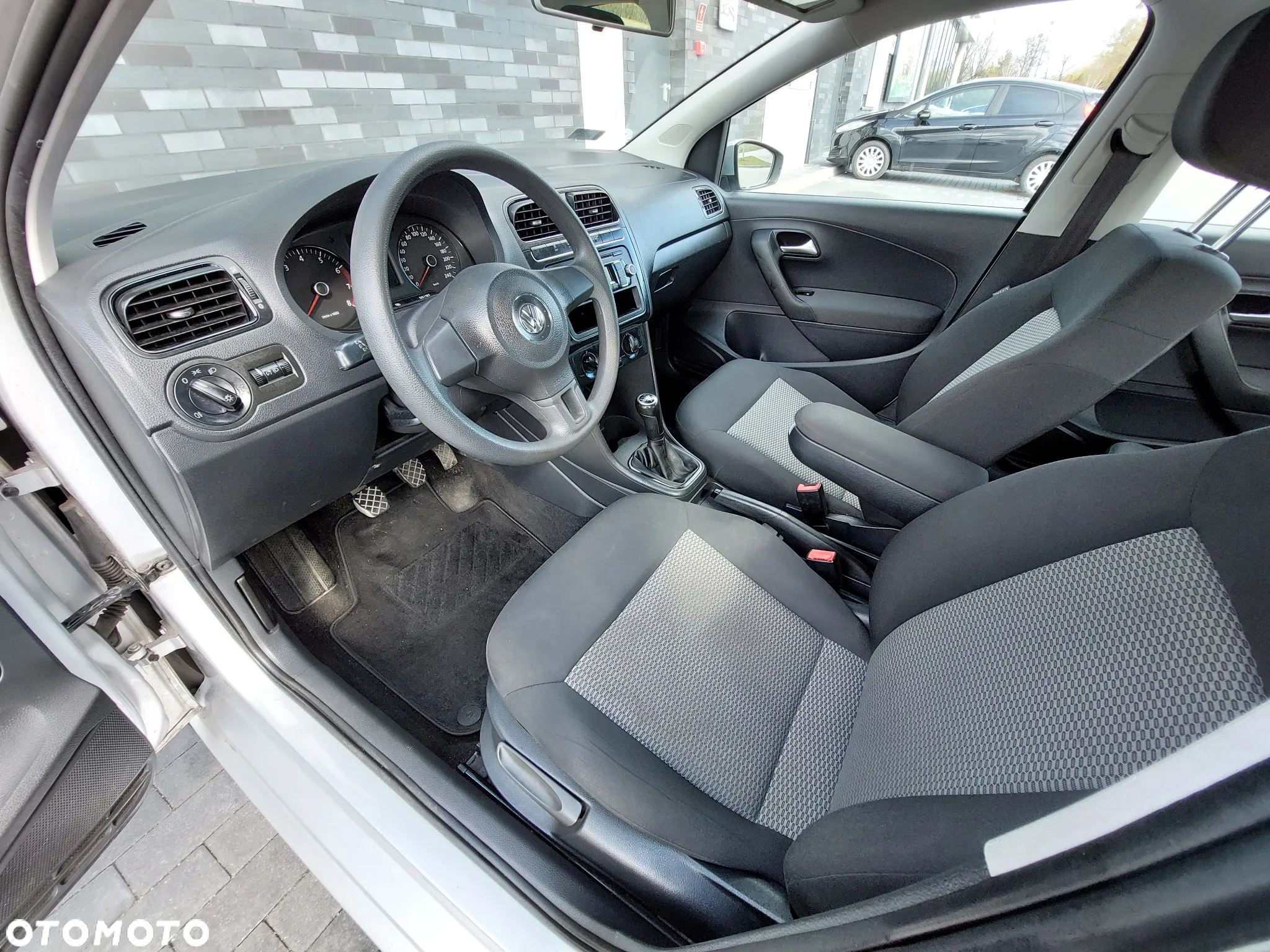 Volkswagen Polo 1.2 Trendline - 9