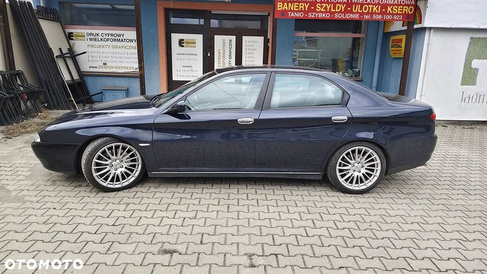 Alfa Romeo 166 - 5