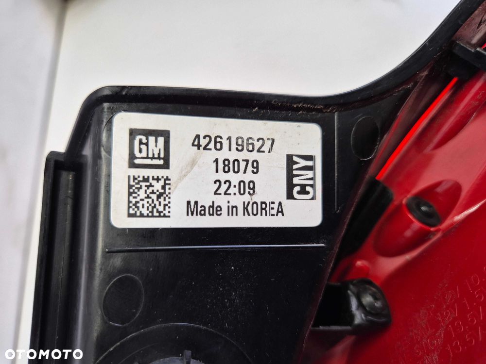 opel mokka x lift lampa tylna lewa lewy tył led oryginał - 14