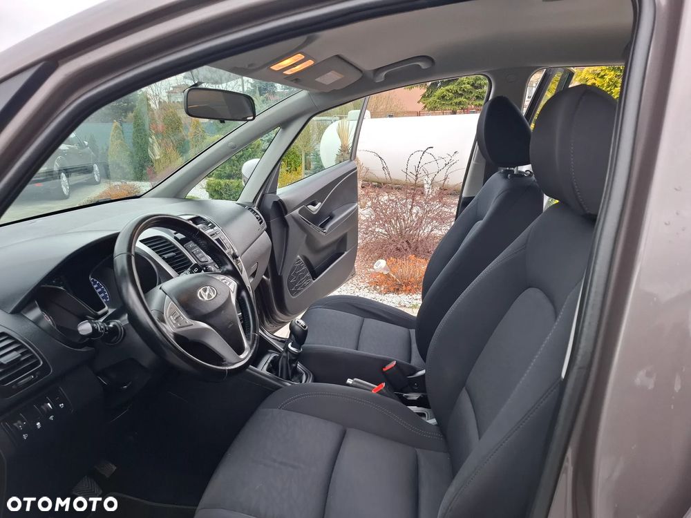 Hyundai ix20 1.4 Edition 20 - 29