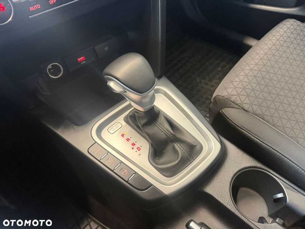 Kia Ceed - 19