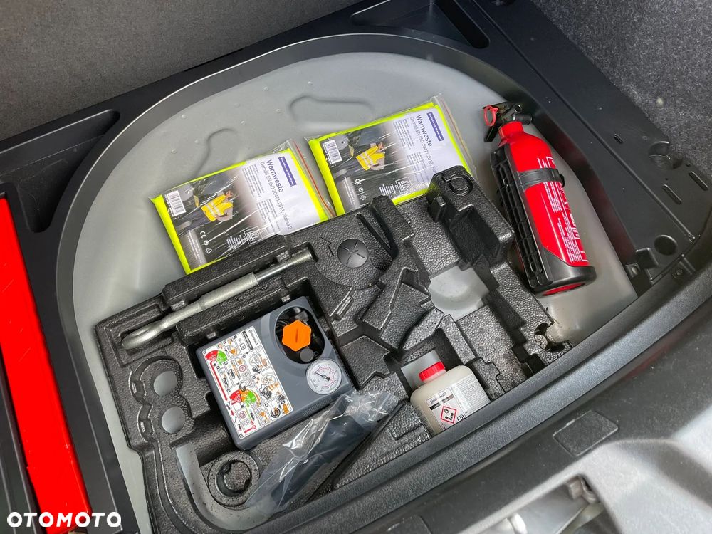 Volvo V40 T2 Drive-E Momentum - 14