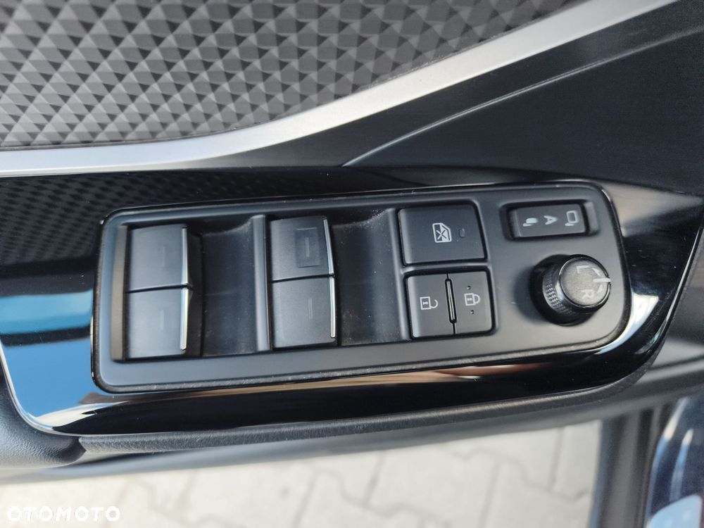 Toyota C-HR 2.0 Hybrid Executive - 20