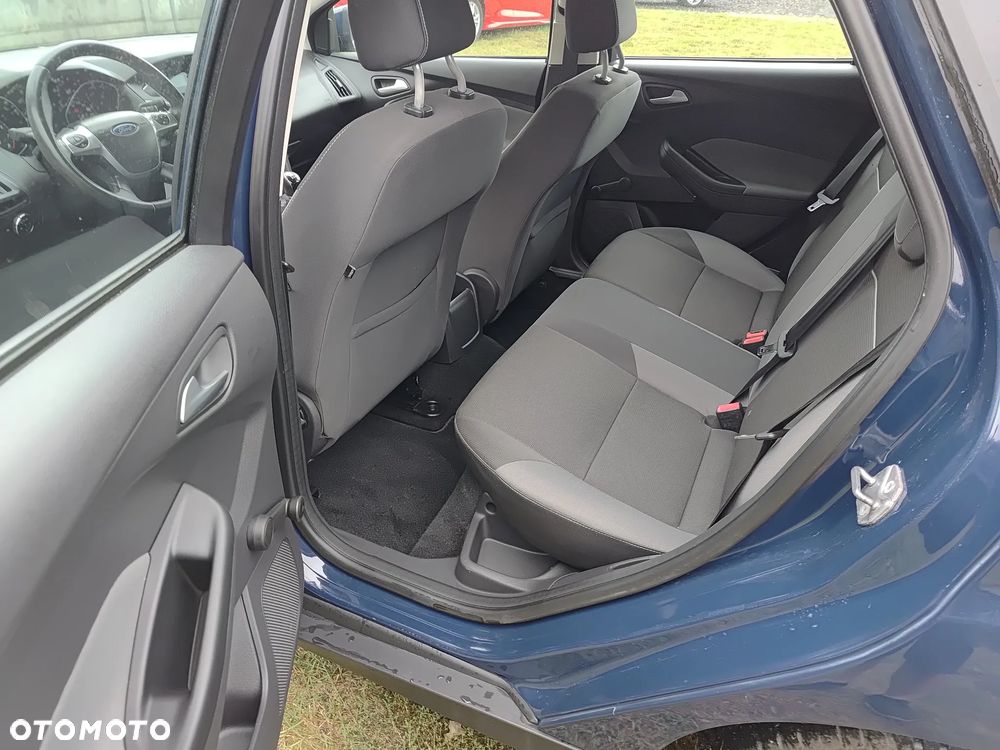 Ford Focus - 15