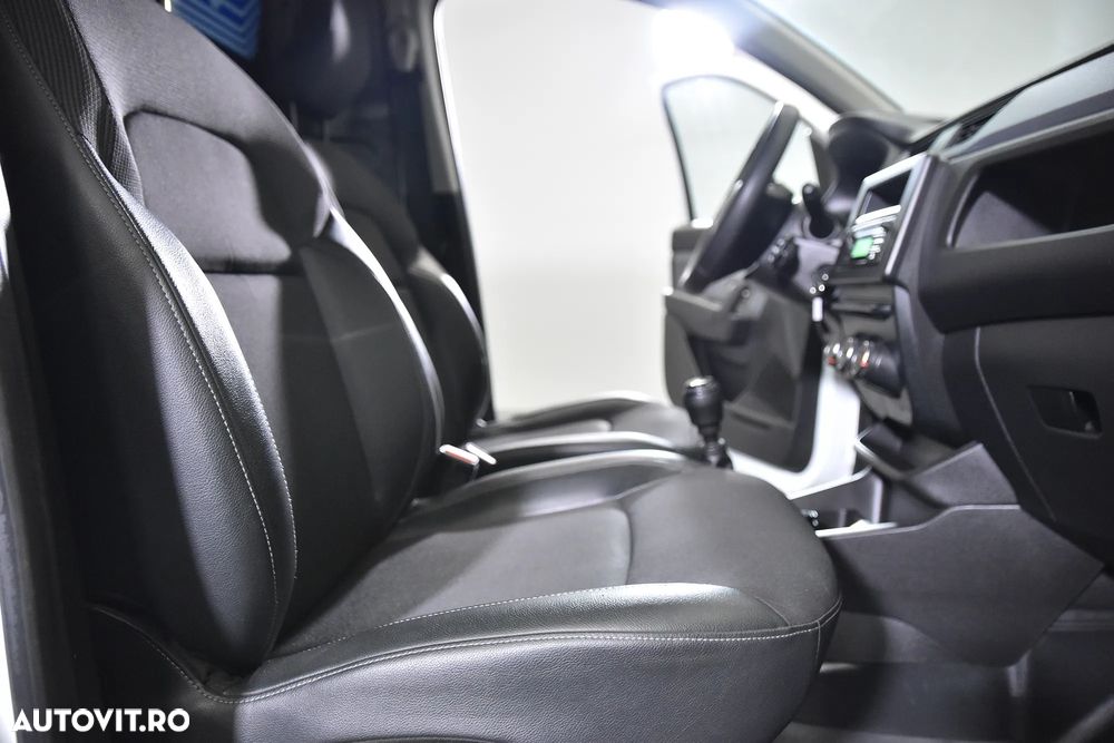 Renault Express - 10