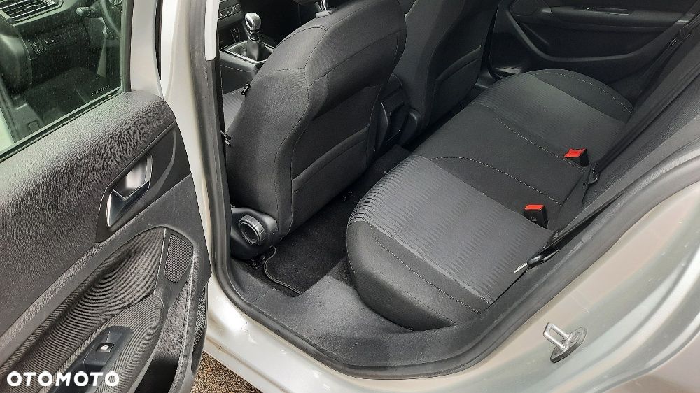 Peugeot 308 1.6 BlueHDi Active S&S - 15