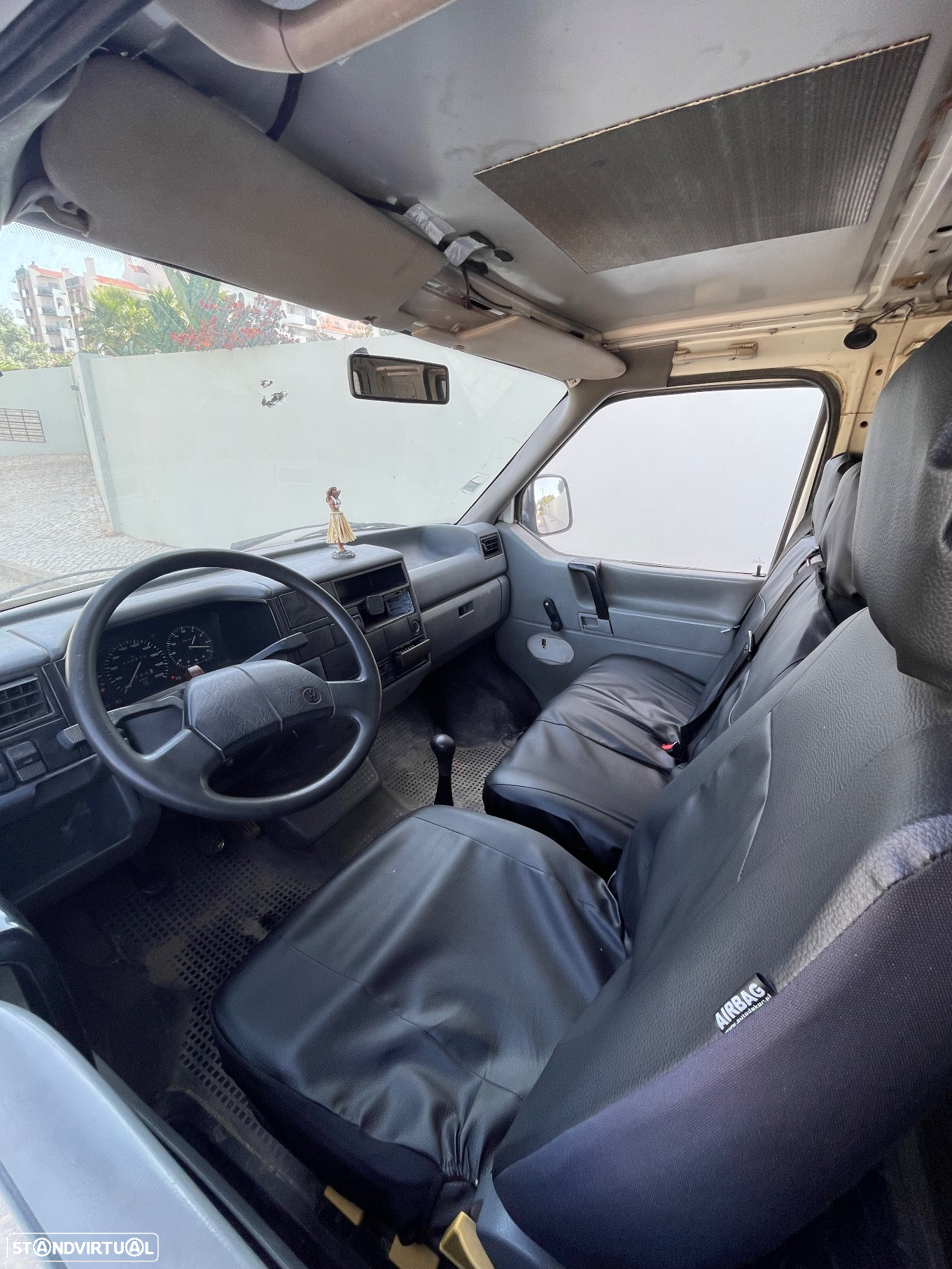 VW Transporter 1.9 D - 10