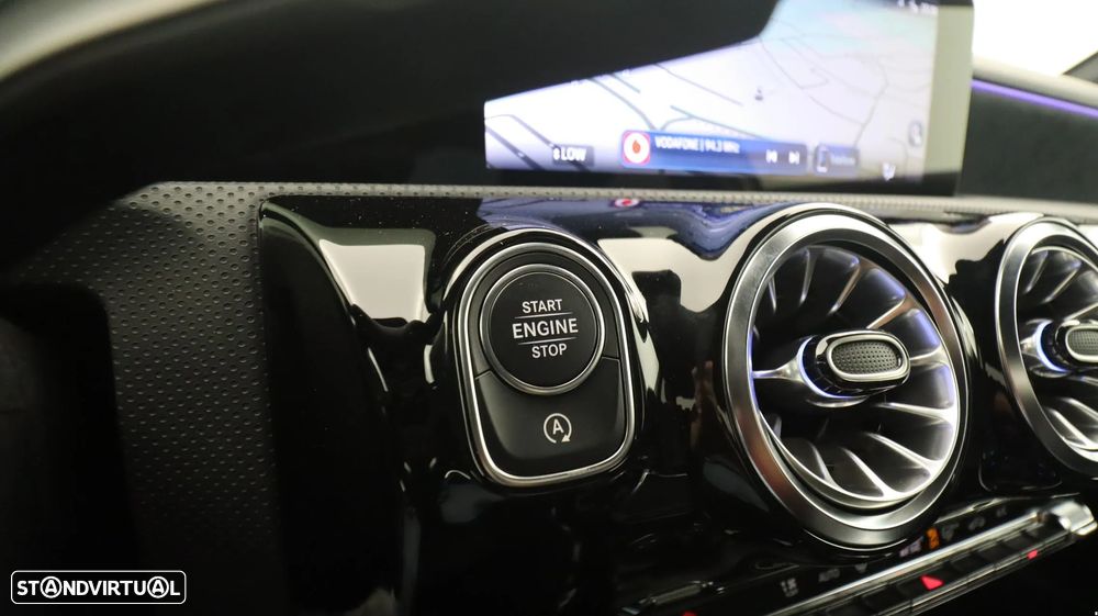 Mercedes-Benz A 200 Limousine d AMG Line Aut. - 20