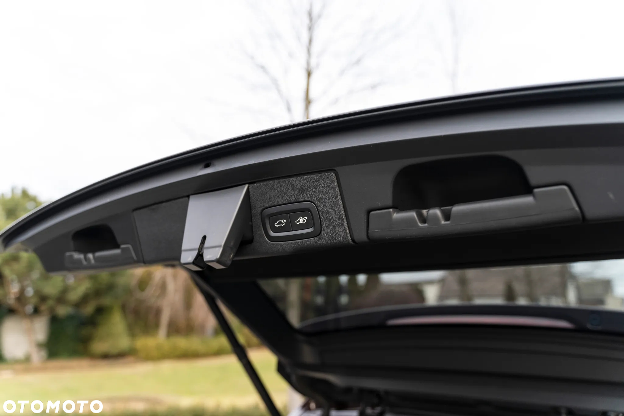 Volvo XC 60 D5 AWD Inscription - 40