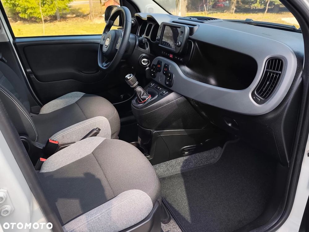 Fiat Panda 1.0 GSE Hybrid City Cross Plus - 21