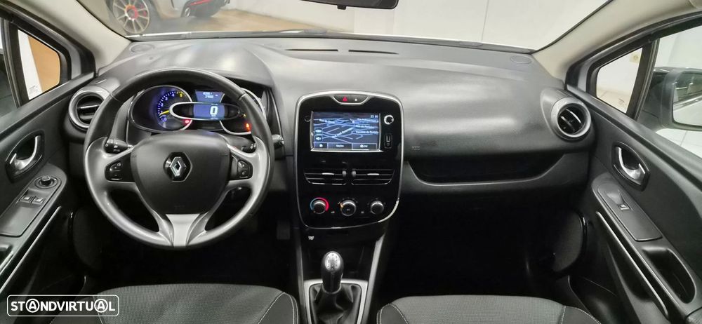 Renault Clio Sport Tourer 1.5 dCi - 10