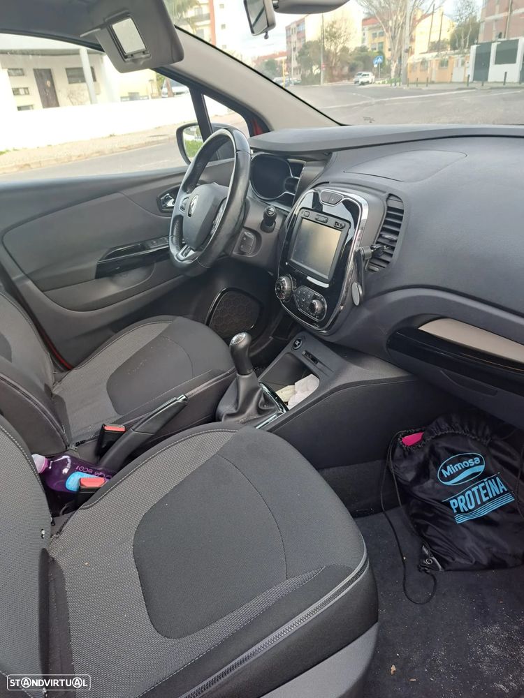 Renault Captur 1.5 dCi Exclusive - 6