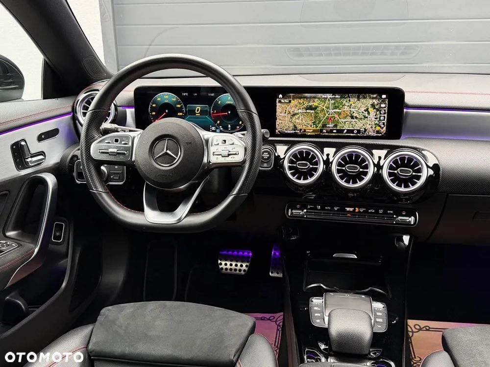 Mercedes-Benz CLA - 33