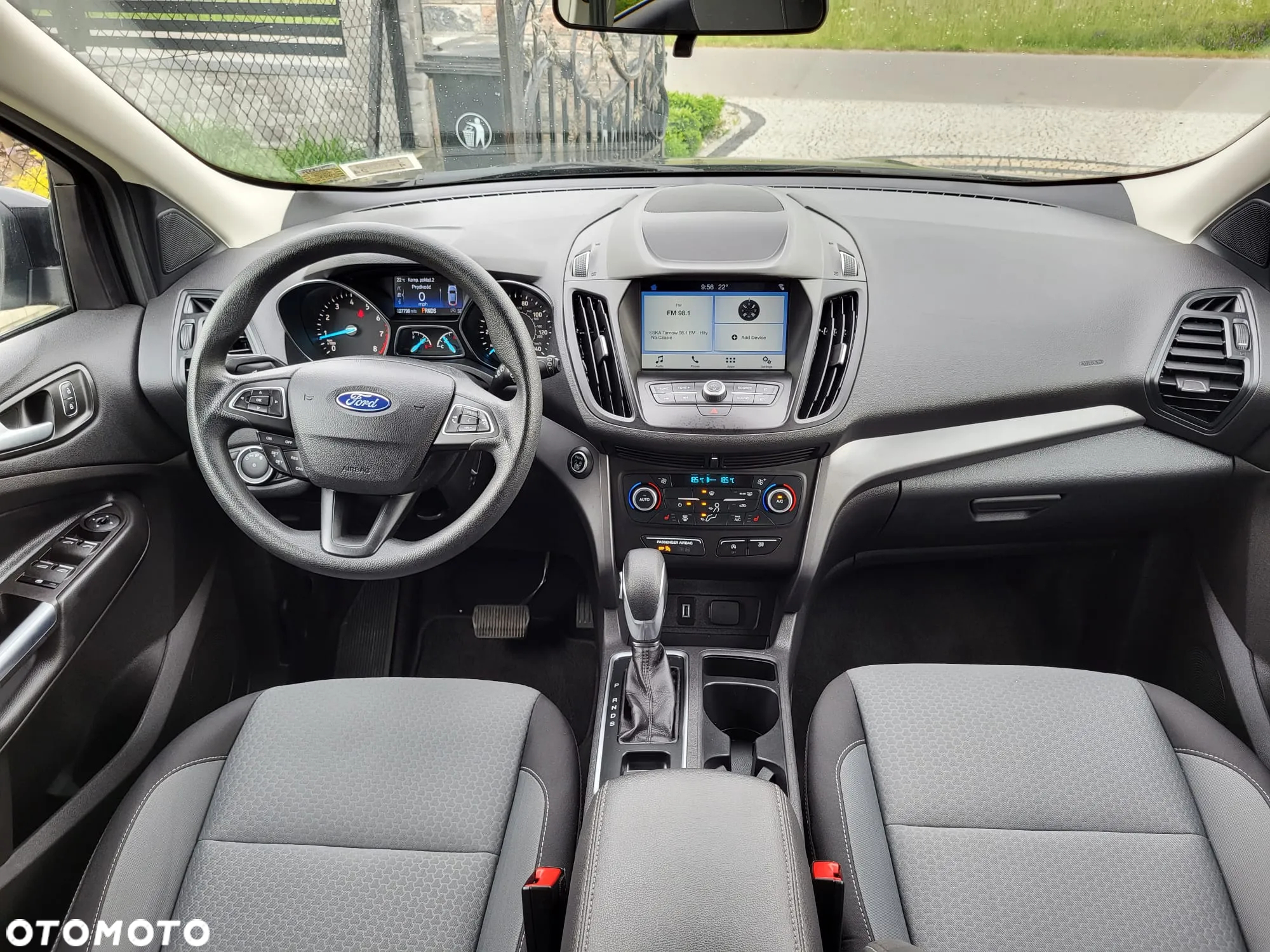 Ford Kuga - 32