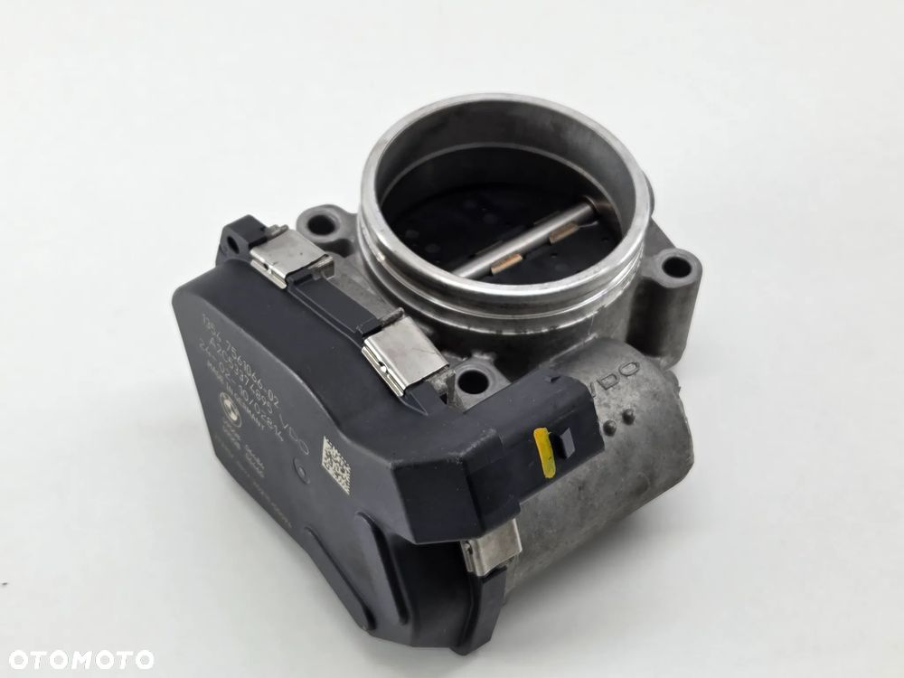 PRZEPUSTNICA  BMW  2.0  NR  7561066 - 1