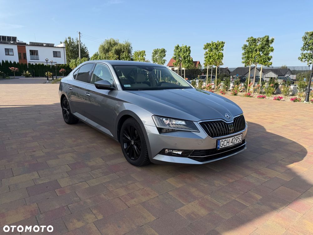 Skoda Superb - 1