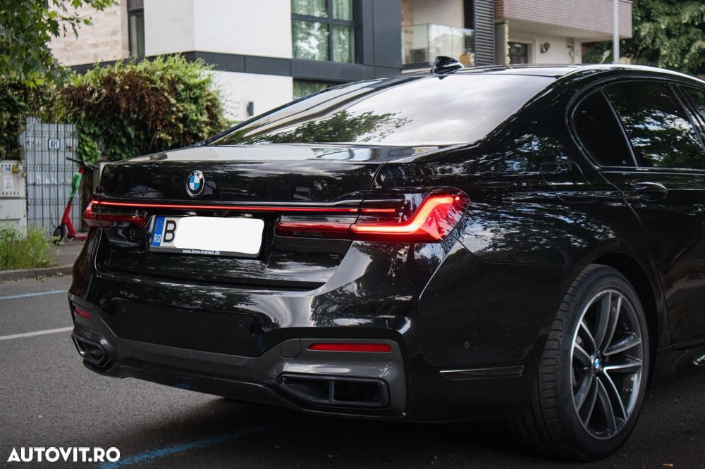 BMW Seria 7 730d - 8