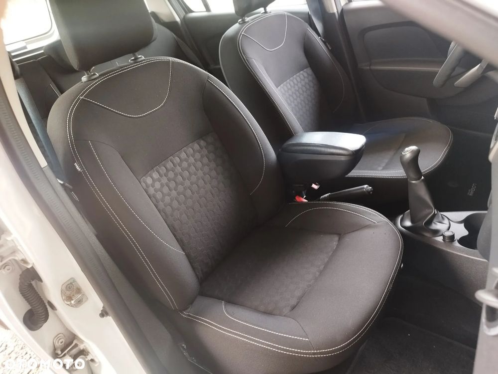 Dacia Logan TCe 90 S&S Laureate - 22