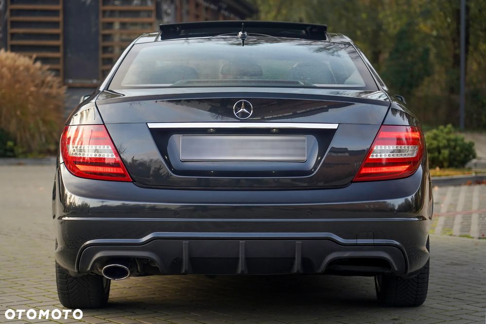 Mercedes-Benz Klasa C - 27