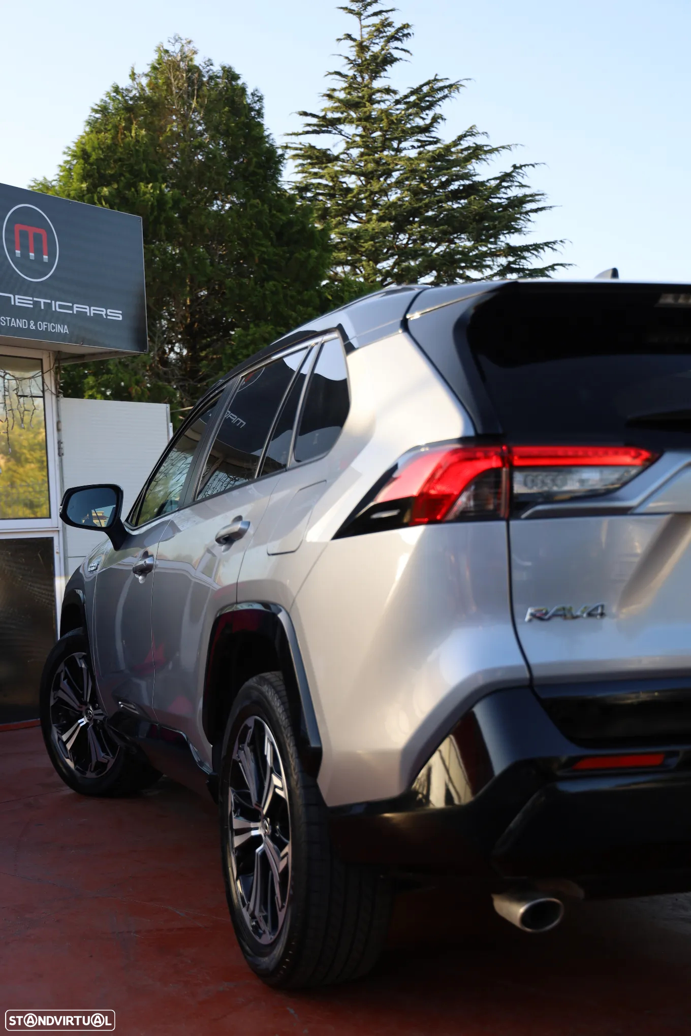 Toyota RAV4 2.5 HDF Exclusive +P.Luxury AWD-i - 34