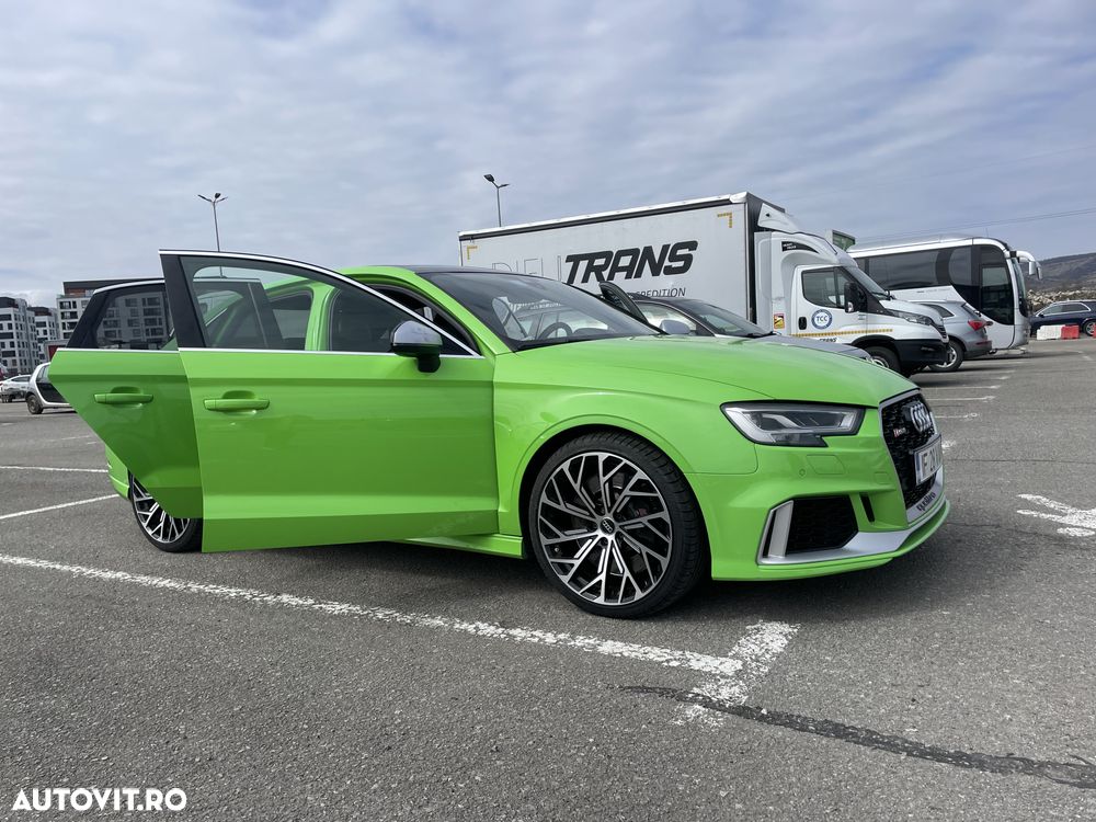 Audi RS3 - 2