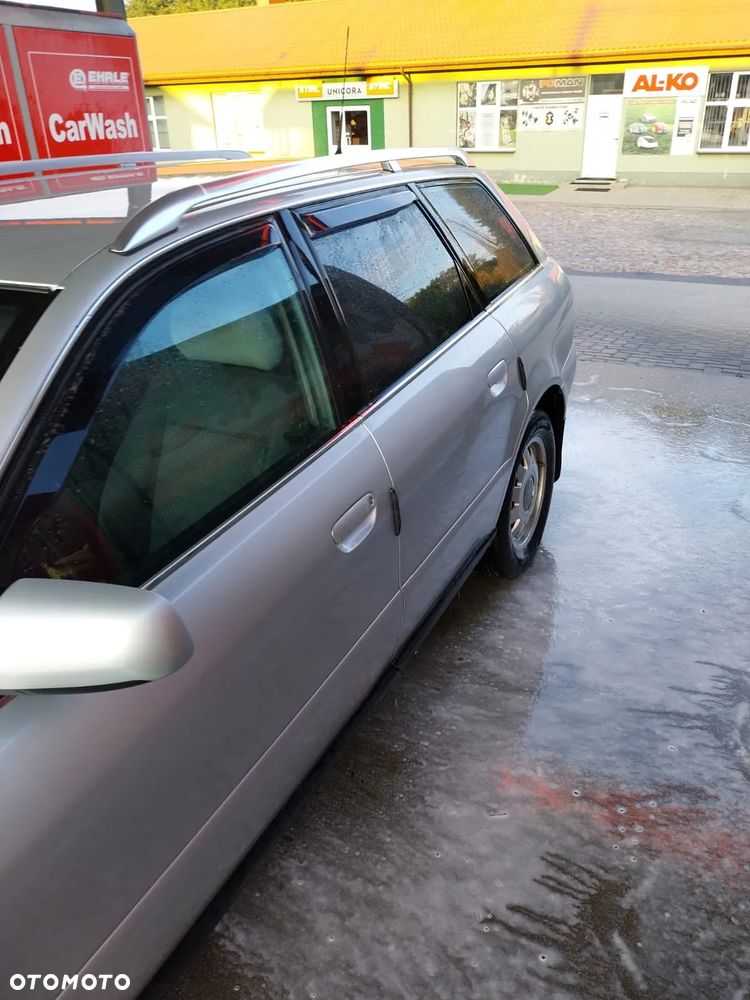 Audi A4 - 4