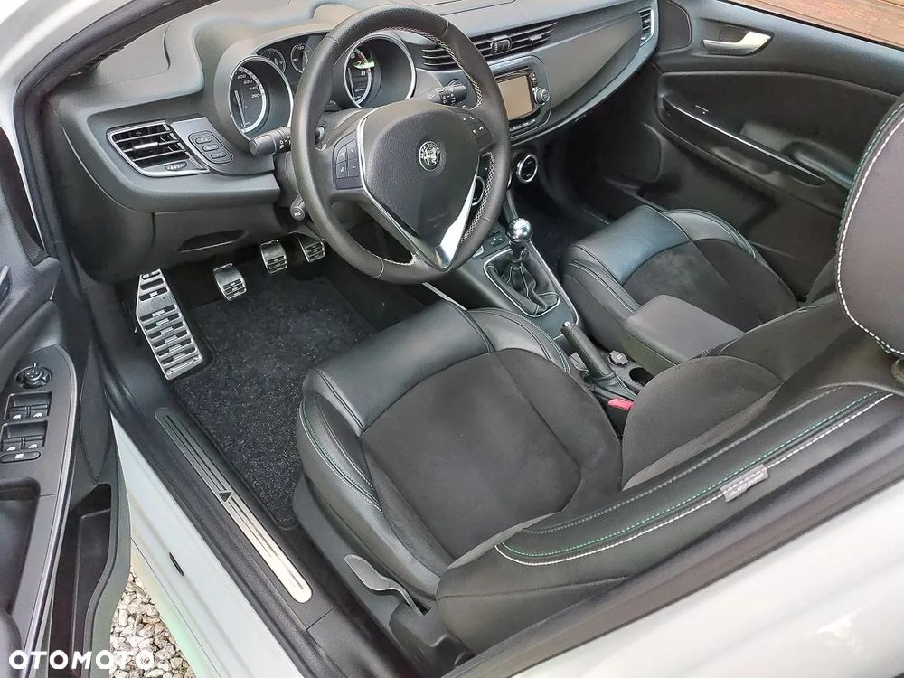 Alfa Romeo Giulietta 1.4 TB Distinctive - 7