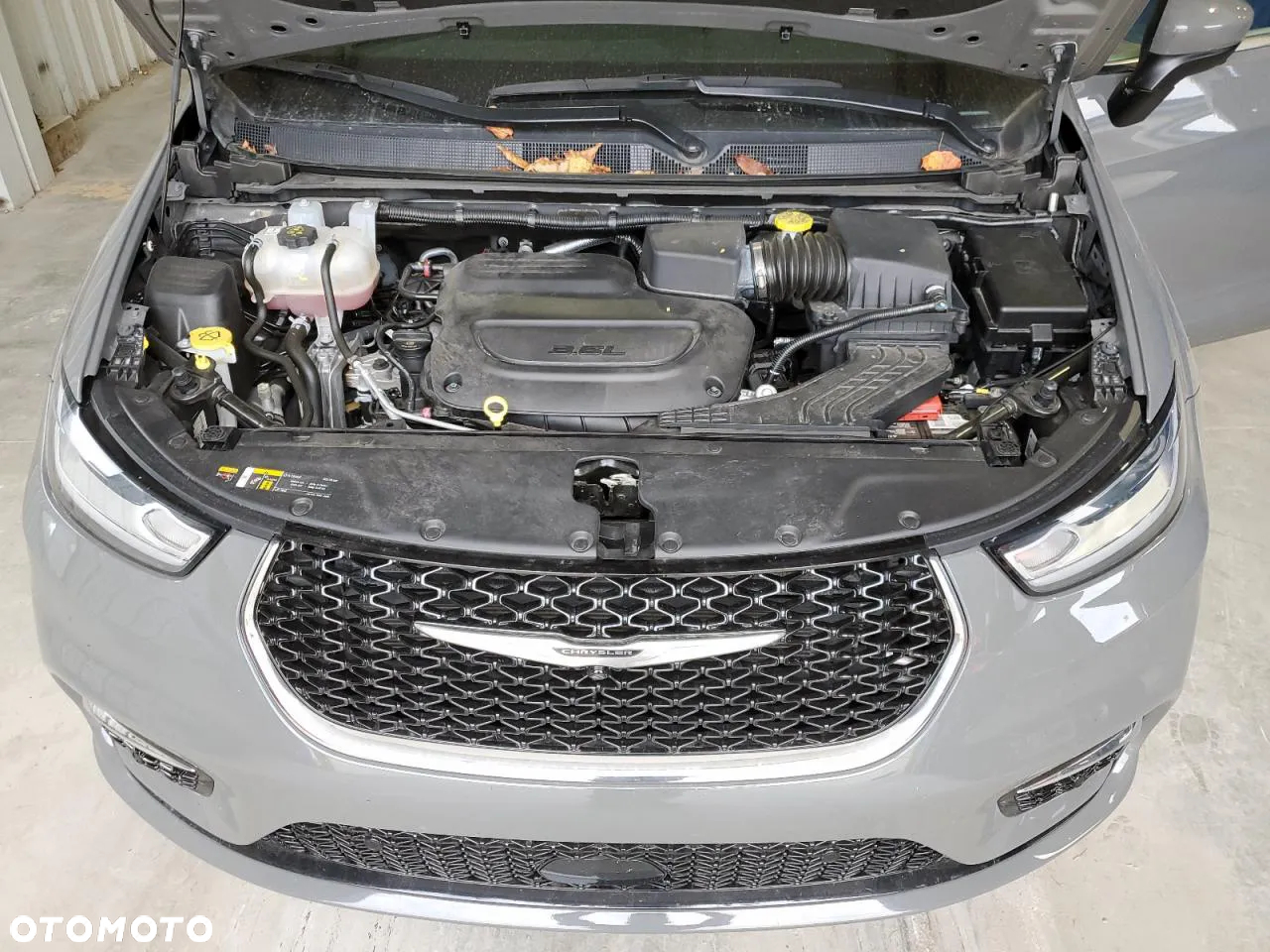 Chrysler Pacifica - 11