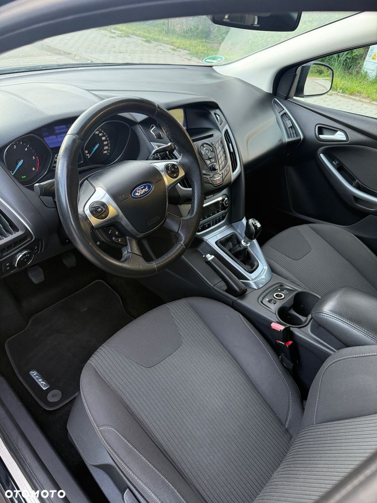 Ford Focus 1.6 TDCi DPF Titanium - 10
