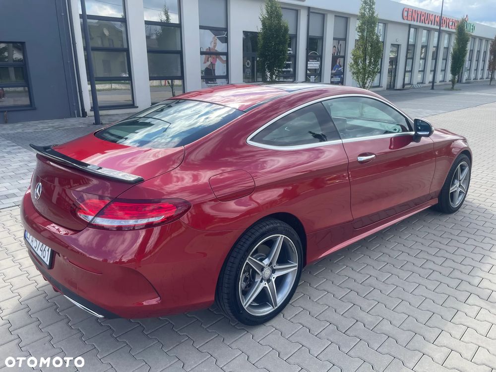 Mercedes-Benz Klasa C 300 7G-TRONIC AMG Line - 6