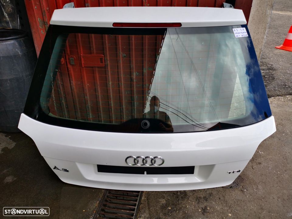 AUDI A3 8P SPORTBACK 3 PORTAS TAMPA MALA - M208 - 1