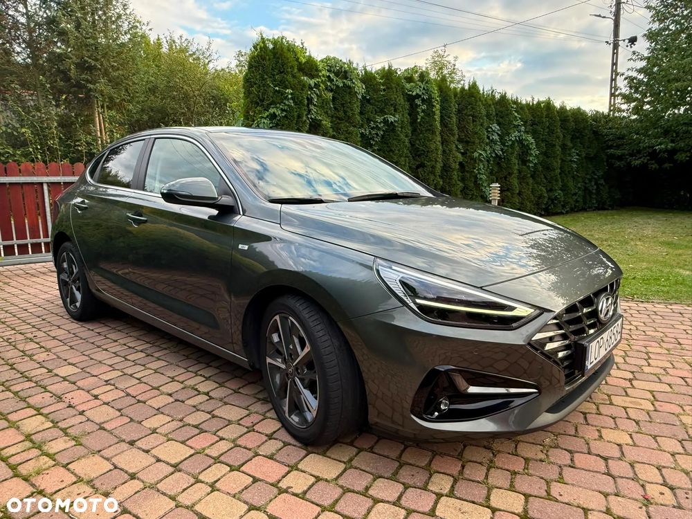 Hyundai i30 1.5 T-GDI 48V-Hybrid Intro - 4
