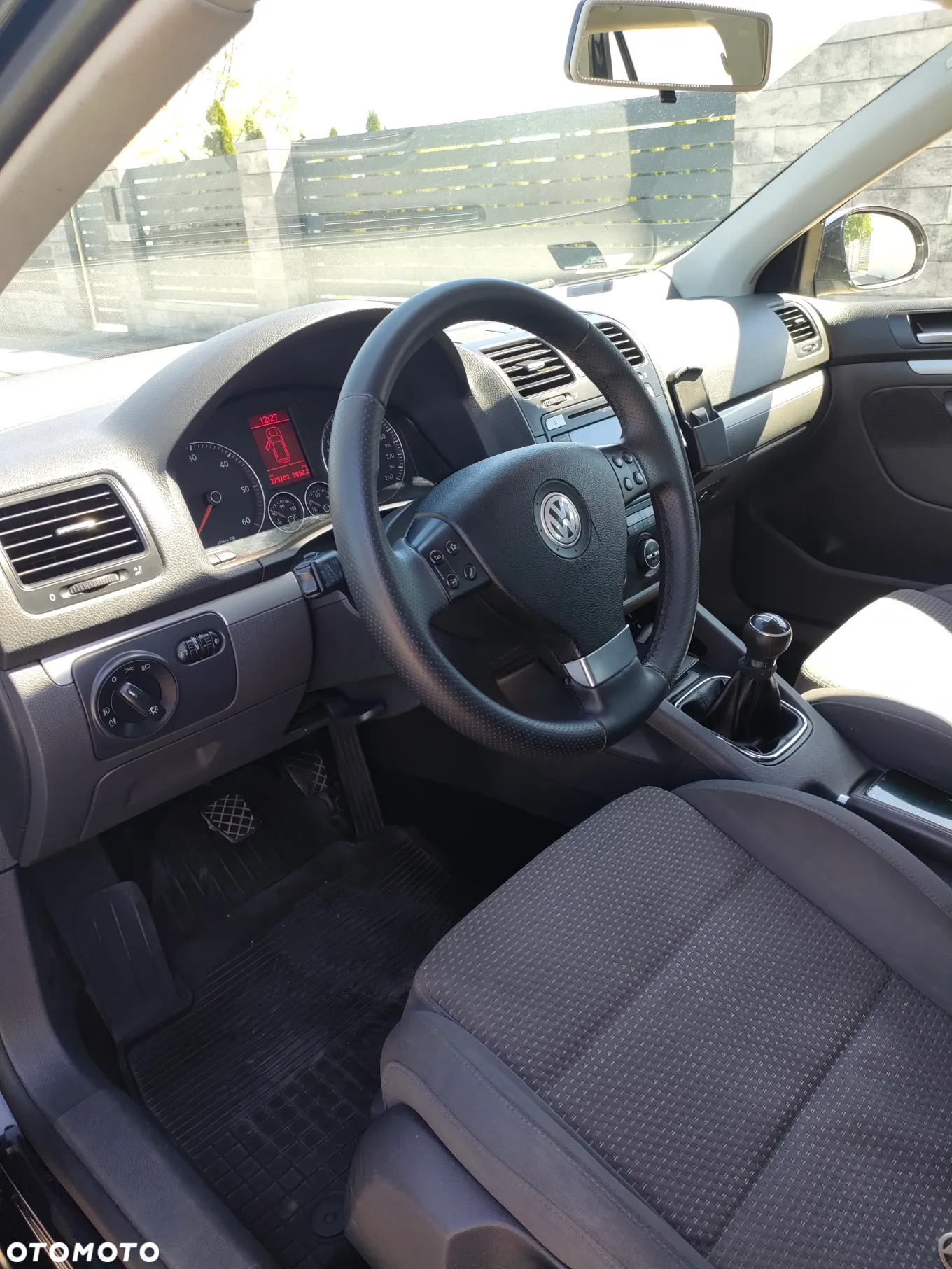 Volkswagen Golf V 1.9 TDI Sportline - 6