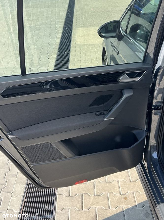 Volkswagen Touran 1.5 TSI EVO Highline DSG - 17